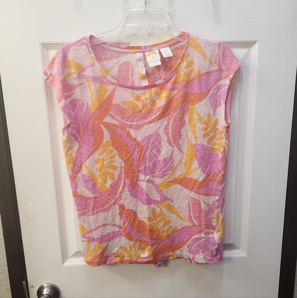 C&C California Pink And Yellow Linen Floral Back Button Down Top. Size L